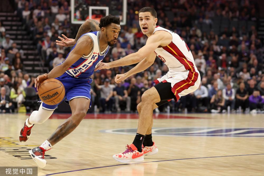 表達了一個 表達了一個