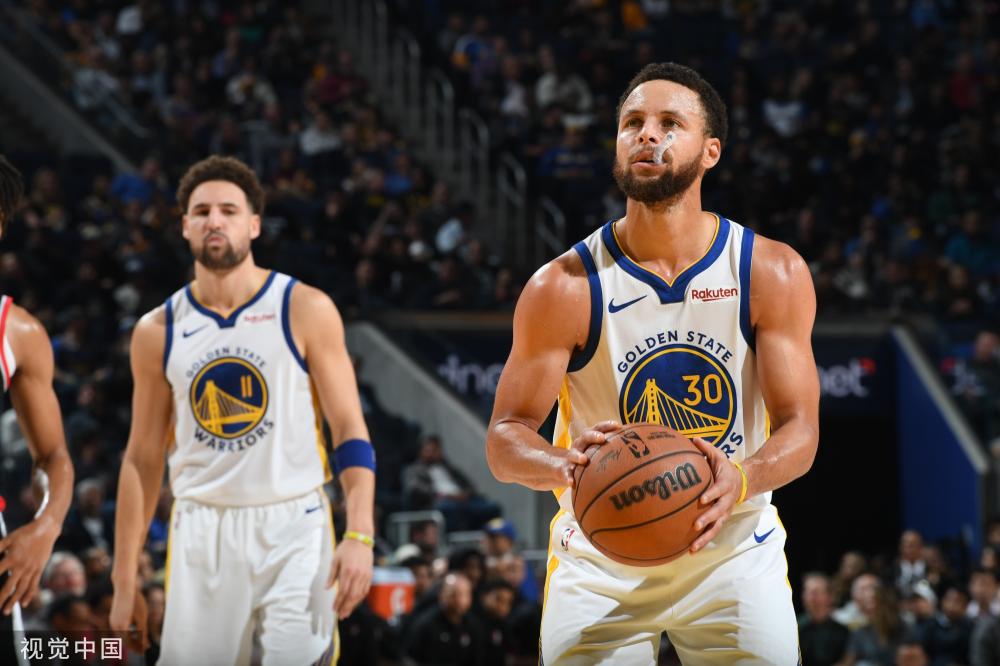 让灰熊队屡 让灰熊队屡